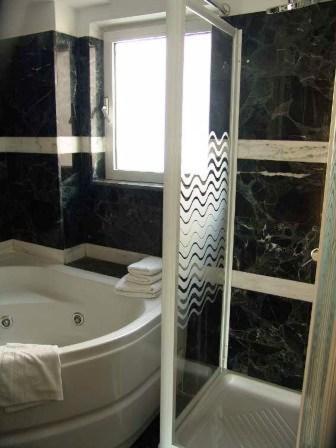 Art Suites Athens - image 7