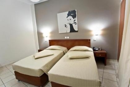 Epidavros Hotel - image 18