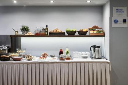 Arion Athens Hotel - image 10