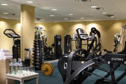 Royal Olympic Hotel - image 20