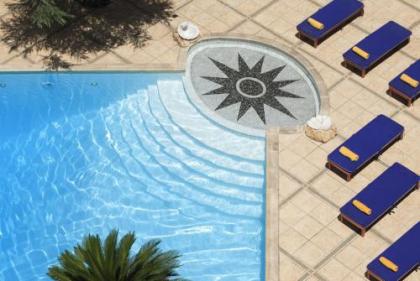 Royal Olympic Hotel - image 9