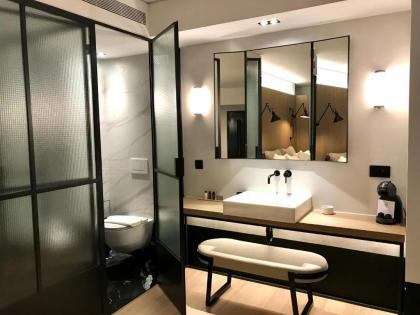 Niki Athens Hotel - image 17