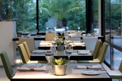Novotel Athenes - image 16