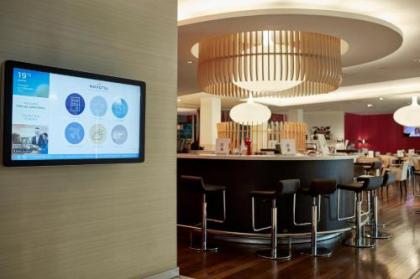 Novotel Athenes - image 20