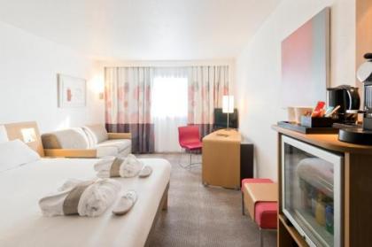 Novotel Athenes - image 4