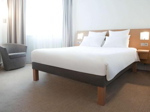 Novotel Athenes - image 5
