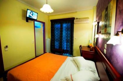Pergamos Hotel - image 18