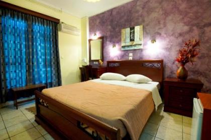 Pergamos Hotel - image 20