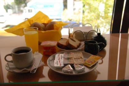 Vienna Hotel - image 8