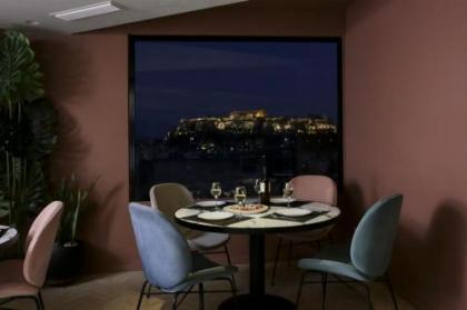Evripides Hotel - image 5