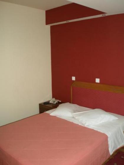 Economy Hotel - image 16