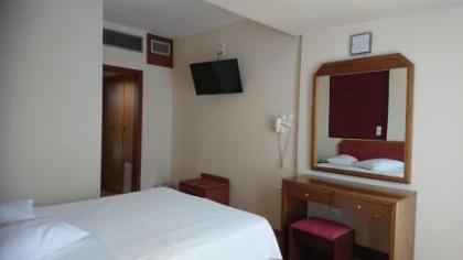 Economy Hotel - image 8