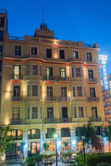 Delphi Art Hotel - image 1