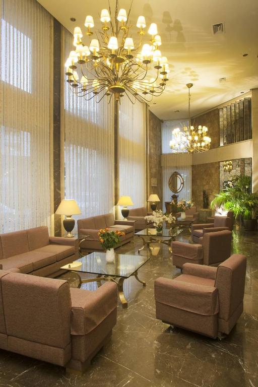 Ilisia Hotel - main image