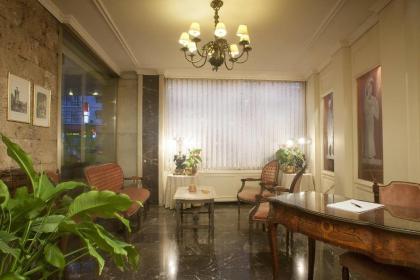 Ilisia Hotel - image 7