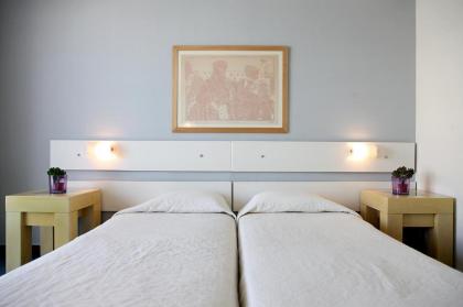 Dorian Inn Sure Hotel Collection by Best Western - image 14