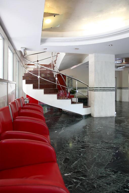 Dorian Inn Sure Hotel Collection by Best Western - image 3