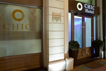 Chic Hotel - image 9