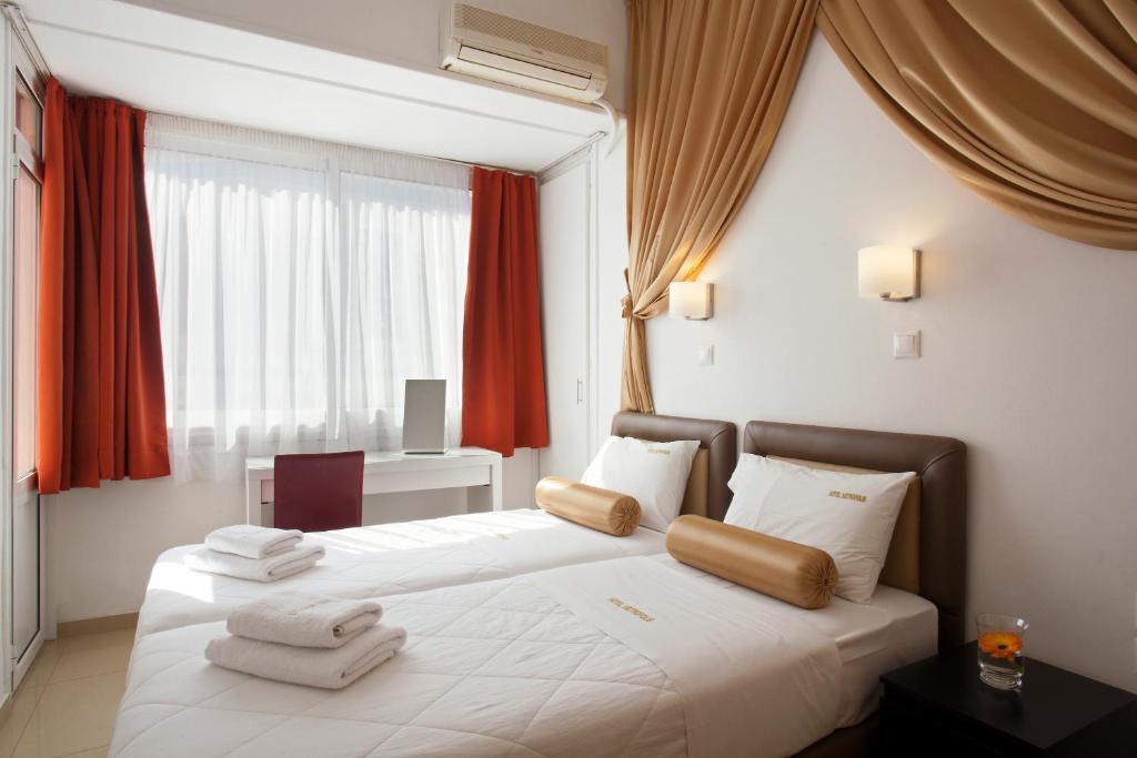Metropolis Hotel - image 5