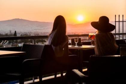 Hotel Adonis - image 4
