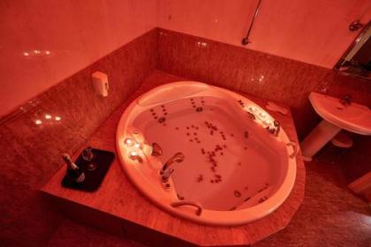 Exis Hotel - image 15