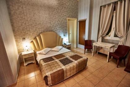 Exis Hotel - image 7