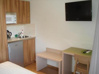 Elements Rooms & Apartments - image 16