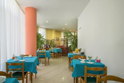 Nefeli Hotel - image 10