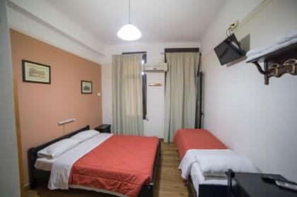 Tempi Hotel - image 11