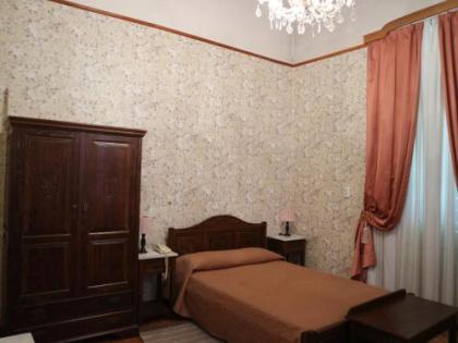 Acropolis House - image 13