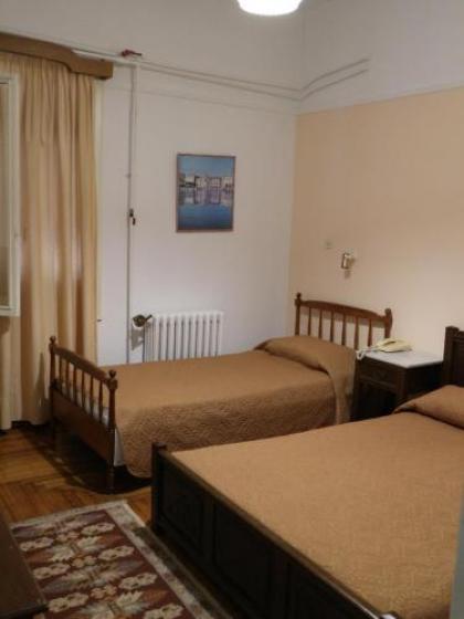 Acropolis House - image 14