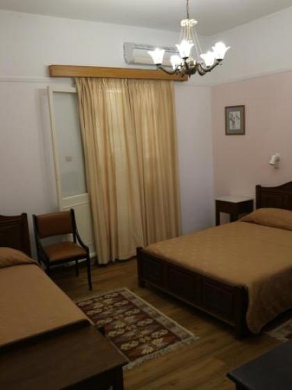Acropolis House - image 19
