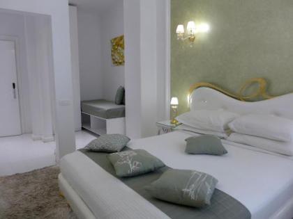 Athens Diamond Plus - image 1
