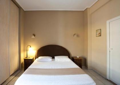 Elizabeth Hotel - image 18