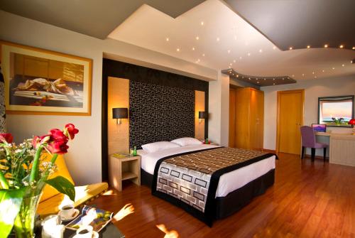 Nefeli Hotel Alimos - image 3