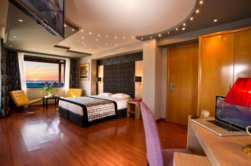 Nefeli Hotel Alimos - image 4