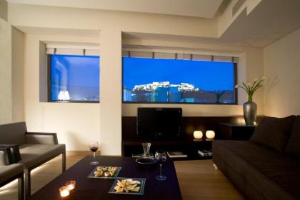 O&B Athens Boutique Hotel - image 16