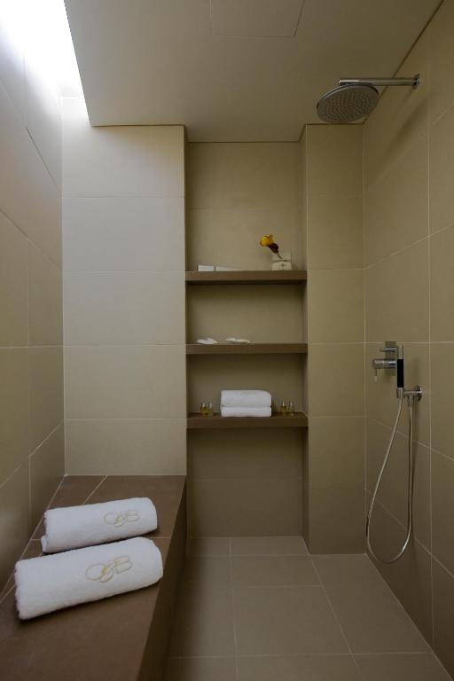 O&B Athens Boutique Hotel - image 2