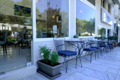 Phidias Hotel - image 17
