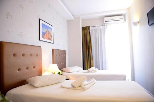 Phidias Hotel - image 5