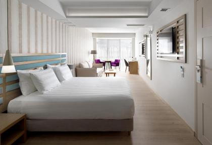 Athens Tiare Hotel - image 16