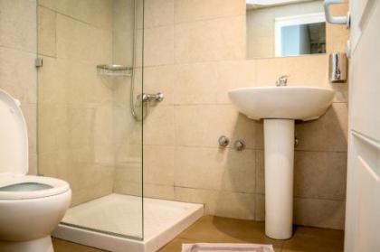 Zorbas Hostel - image 14