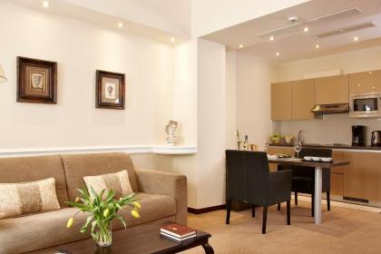 Ava Hotel and Suites - image 18