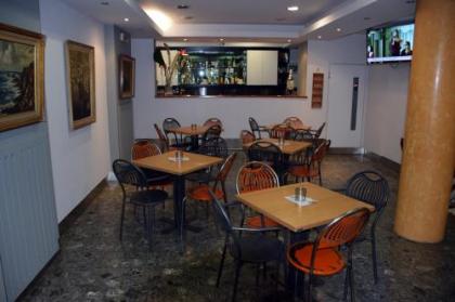 Diros Hotel - image 16