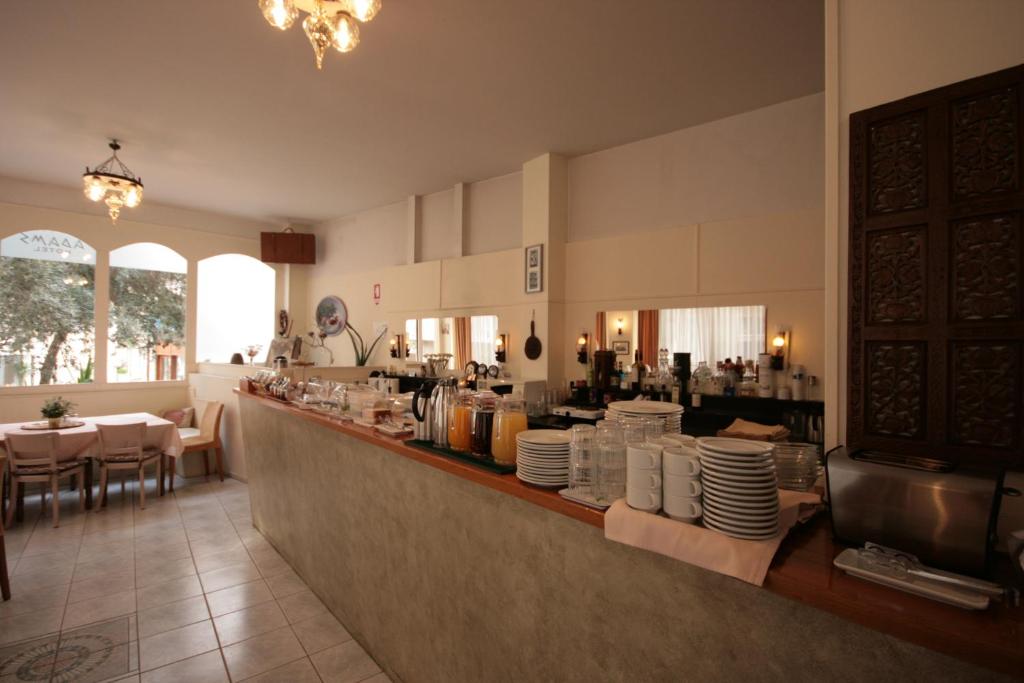 Adam's Hotel - image 3