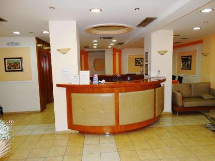 Faros 2 Hotel - image 3