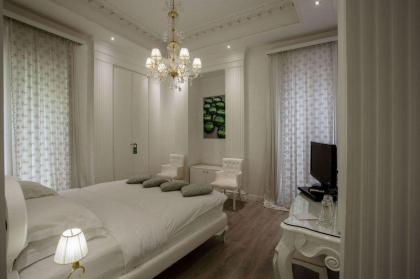 Athens Diamond Plus Hotel - image 1