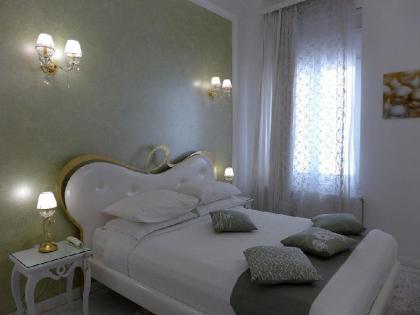 Athens Diamond Plus Hotel - image 20