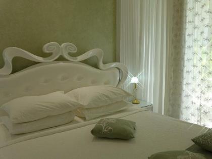 Athens Diamond Plus Hotel - image 4