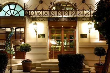 Hera Hotel - image 1